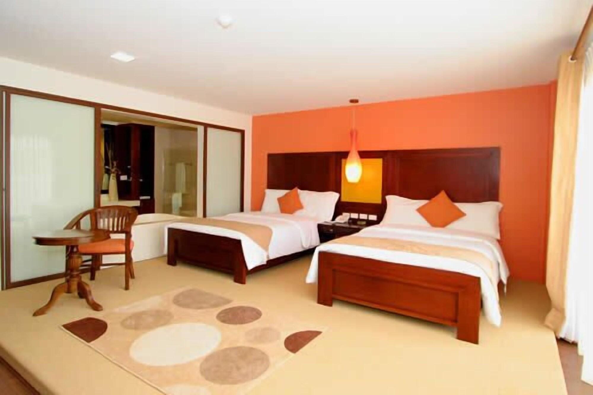 Coron Gateway Hotel & Suites Exteriör bild