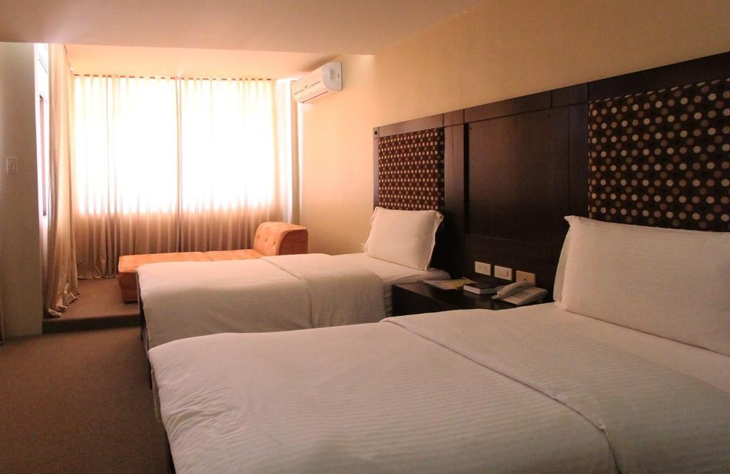 Coron Gateway Hotel & Suites Rum bild